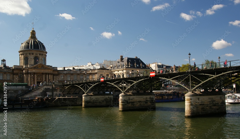 Paris is wonderful at any time of the day or night. Paris is wonderful at any time of the day or night.