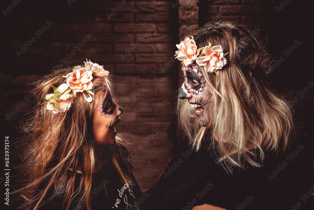 mom daughter face paint for festive scary halloween party flowers