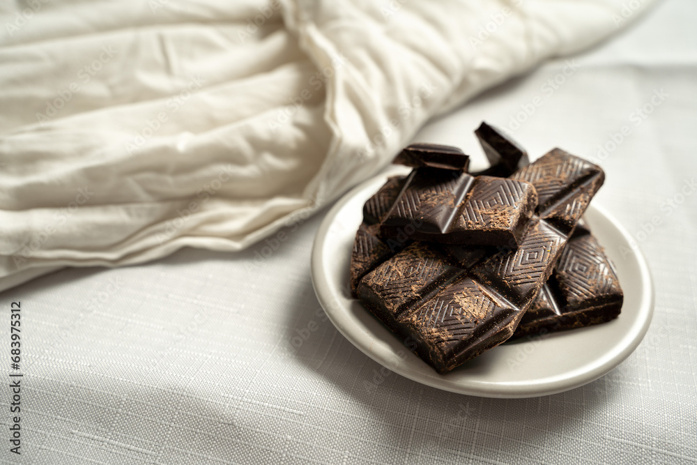 Raw dark chocolate cocoa ingredient