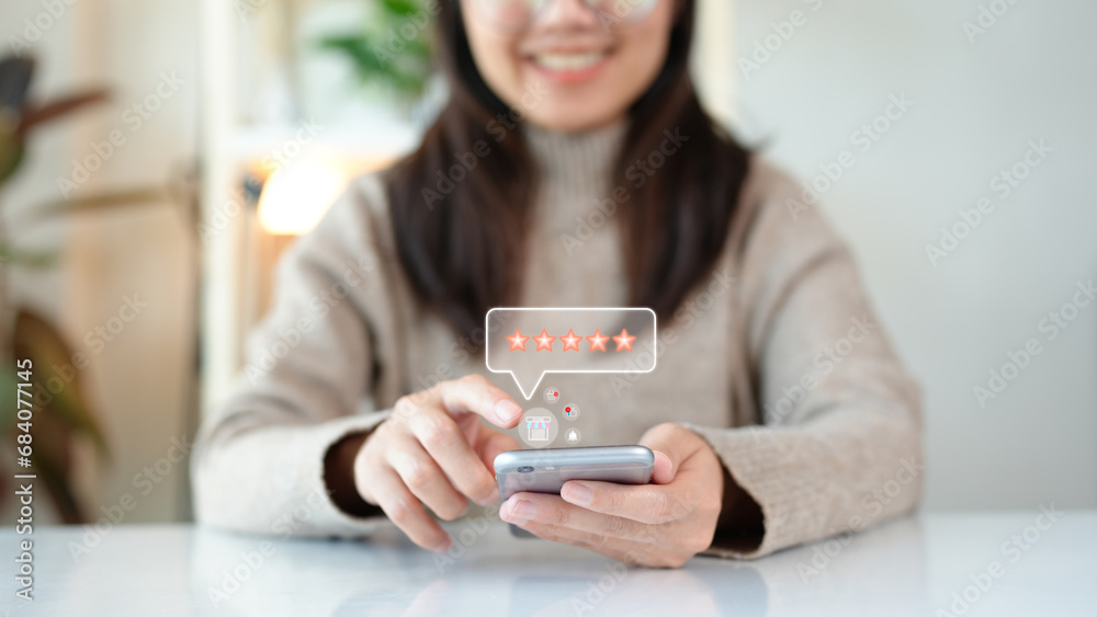 Customers rate great product satisfaction after receiving goods and services via wireless internet network. Asian women rated very good as a five-star check mark.Customer give and share feedback.