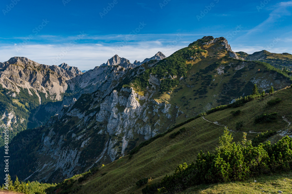 Fototapeta premium Autumn mountain tour to the Aggenstein and Brentenjoch in the beautiful Tannheimer Tal Austria