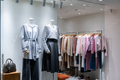 Obraz na płótnie clothes store w salonie