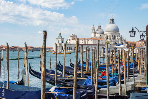 Fototapeta Naklejka Na Ścianę i Meble -  gondolas at a pier in venice