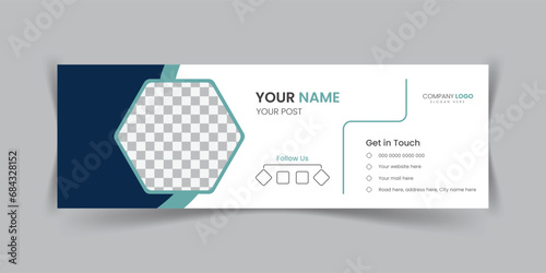 Modern corporate email signature design with digital profile.