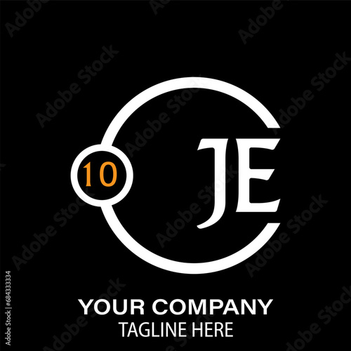 Je Letter Logo design. black background. photo