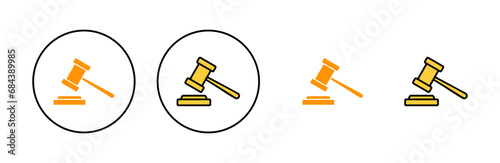 Gavel icon set for web and mobile app. judge gavel sign and symbol. law icon. auction hammer