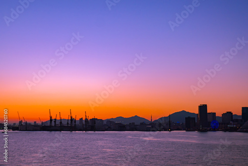 夕暮れ時の神戸港 photo