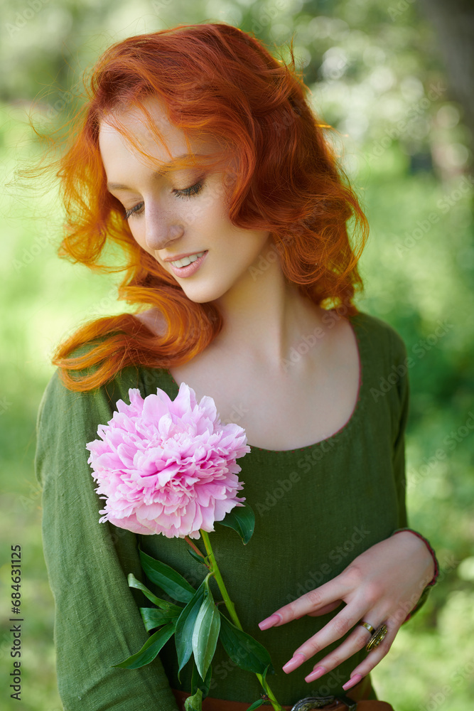 Naklejka premium charming foxy girl