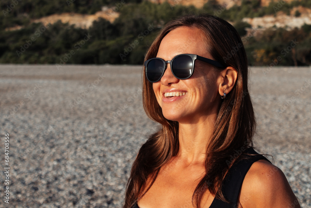 portrait of a woman on the beach, advertising photo portrait of a woman on the beach, advertising photo