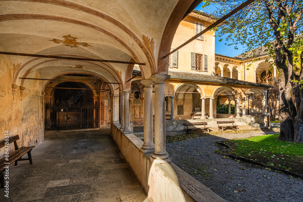 Obraz premium The beautiful Sacro Monte of Varallo on a sunny autumn morning. Province of Vercelli, Piedmont, Italy.