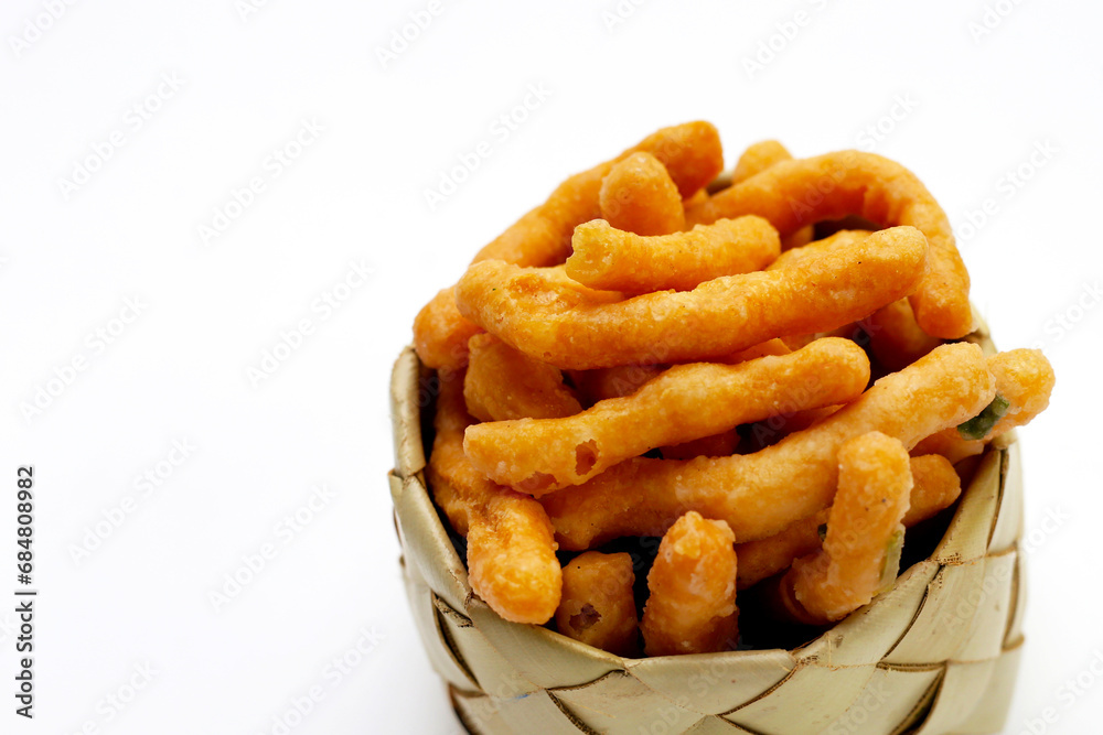 Thai Fried Dough (Thai Dessert) – Kanom Kan Bua Thai Fried Dough (Thai Dessert) – Kanom Kan Bua