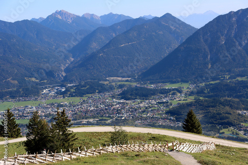 Blick vom Hahnenkamm nach süden über Reutte im Lechtal zu den Lechtaler Alpen, Tirol, Oesterreich, Hoefen photo