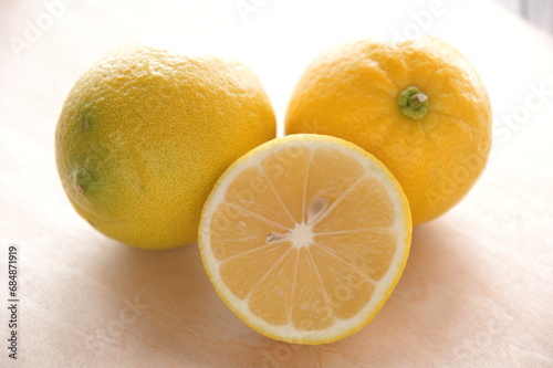 レモンの輪切り　レモン