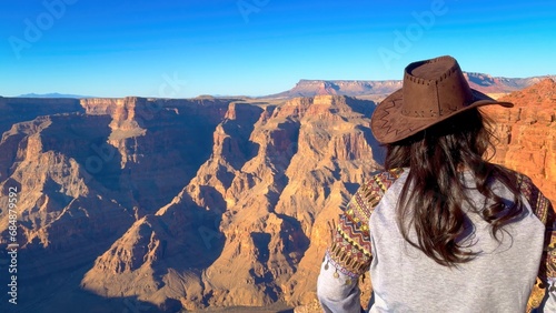 Enjoy the view over the breathtaking Grand Canyon - travel photography