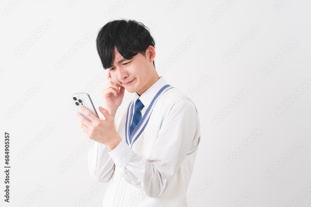 学生服を着ている若い男性 学生イメージ 学生服を着ている若い男性 学生イメージ