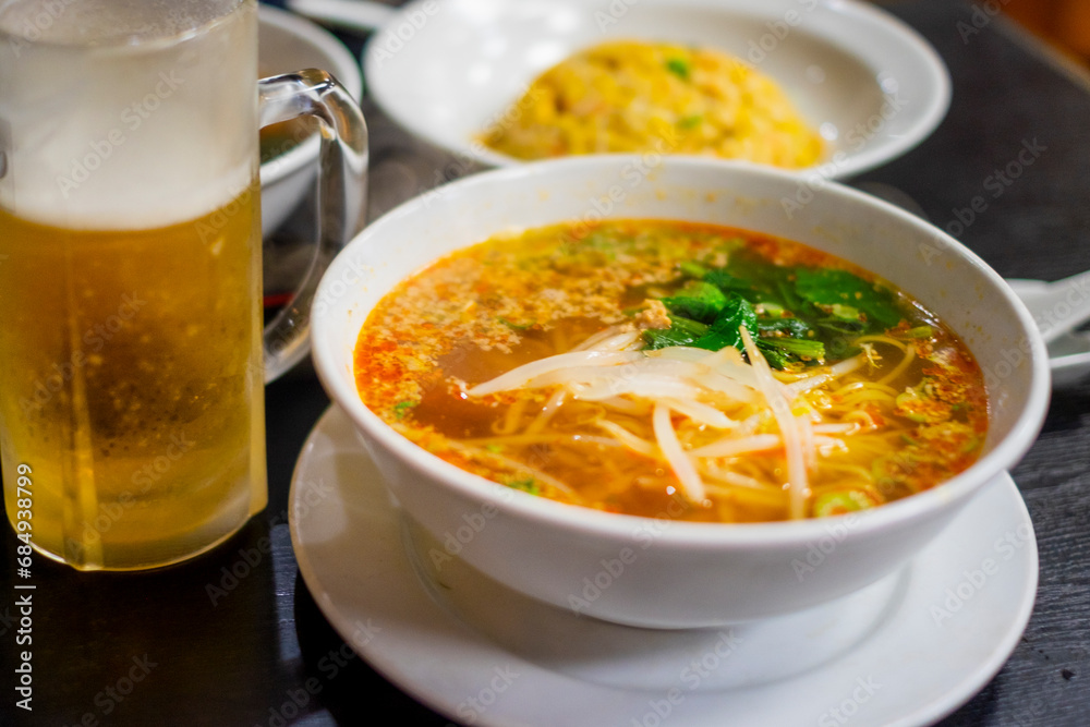 坦々麺とビールとチャーハン 坦々麺とビールとチャーハン