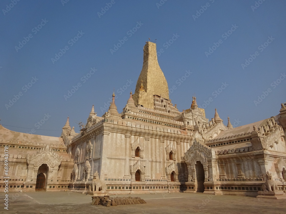 アーナンダ寺院　ミャンマー・パガン