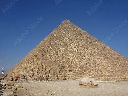 クフ王のピラミッド　ギザ・カイロ・エジプト　الهرم الأكبر بالجيزة　The Pyramid of Khufu, Giza, Egypt  photo