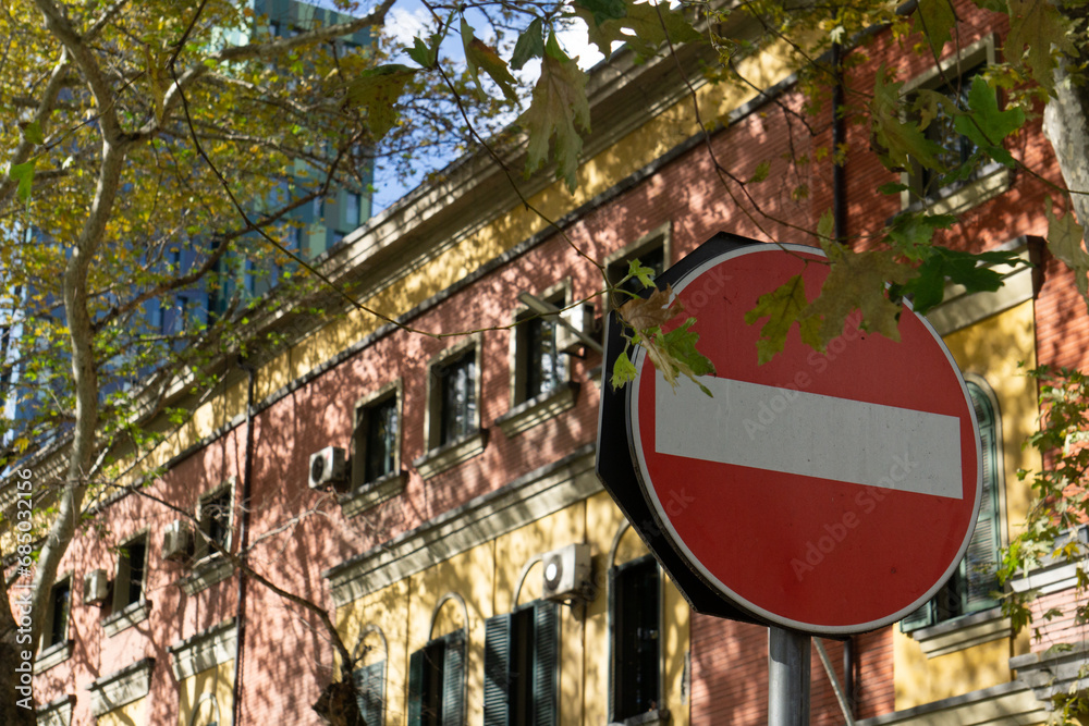 Asta Per Tende Senza Fori E Divisorio Regolabile – 3,65 M In Acciaio Carbonio, Adatto A Soffitti Da 4 A 10 M