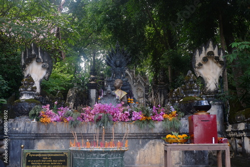 Architecture that combines Lanna, Burmese, and Shan cultures.
