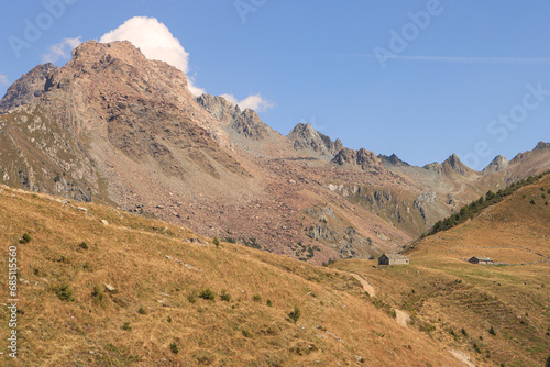 Wanderparadies über dem Val Masino; Kammweg zur Cima Vignone mit den Corni Bruciati (3114m) und dem Scermendone Pass