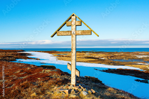 A noticeable cross on the Tersky coast of the White Sea photo