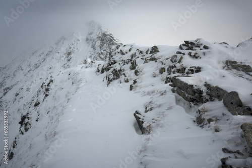 Fototapeta Naklejka Na Ścianę i Meble -  Góry zimą, Tatry