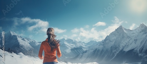 Winter mountain jogging ins...