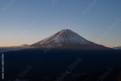 夜明けの富士山 新道峠