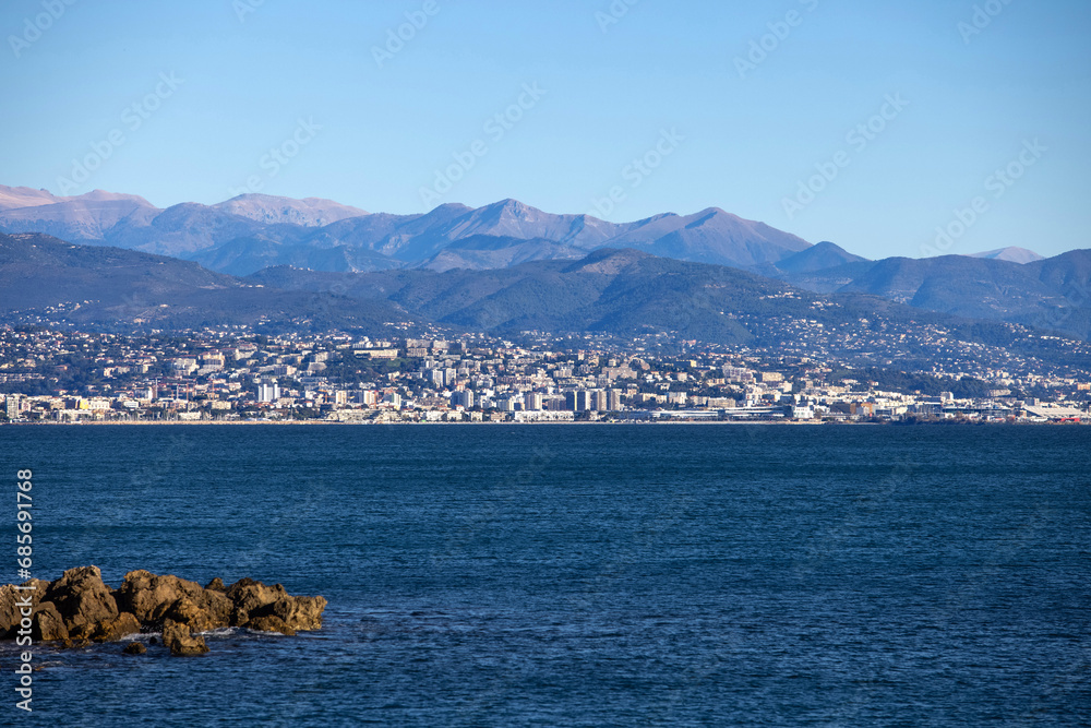 Fototapeta premium View across the Baie des Anges (Bay of Angels) in Antibes in the south of France