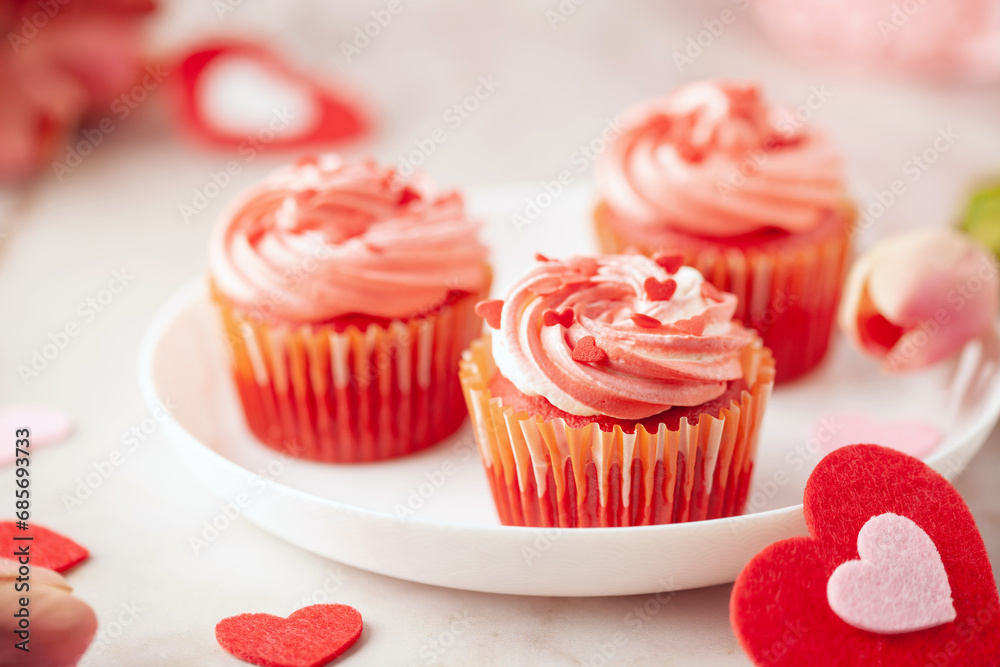 Red velvet cupcakes with whipped cream for Valentine's day Red velvet cupcakes with whipped cream for Valentine's day