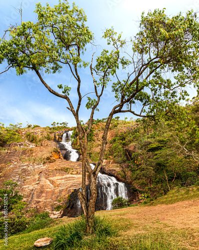 Cachoeira Chica Dona, divisa dos municípios de Rio Acima-MG/Itabiriro-MG photo