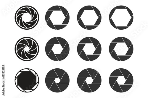 Camera shutter icons set. Camera lens diaphragm. Lens aperture, photo shutter, photo lens, shutter lens, camera shutter and camera lens icon collection. Vector illustration.icon design