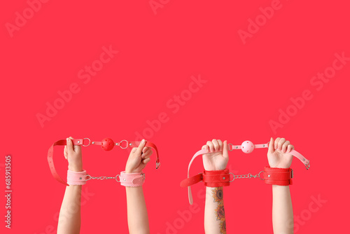 Female hands in handcuffs w...