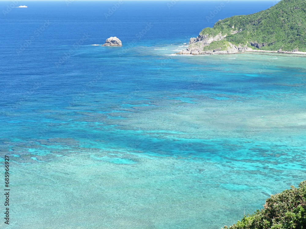 慶良間諸島の美しい海