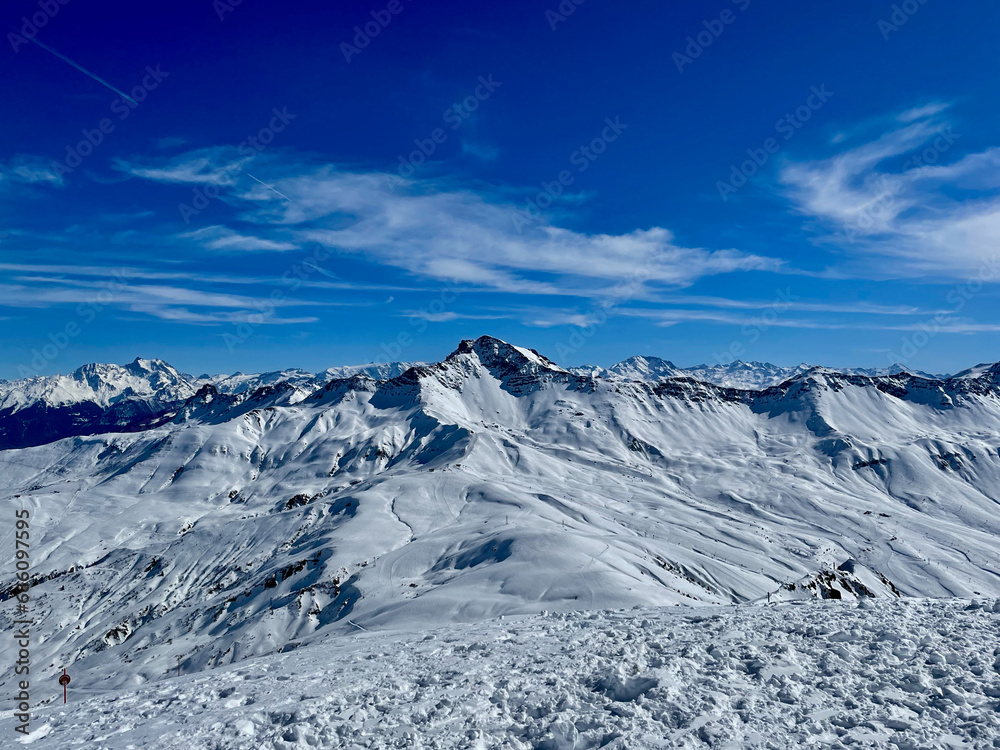 Fototapeta premium Sommets enneigés Alpes