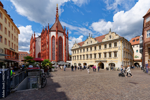 Die Marienkapelle und das Falkenhaus am Markt in Würzburg, Unterfranken, Franken, Bayern, Deutschland