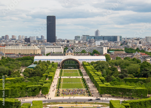 Le champs de mars à Paris, France photo