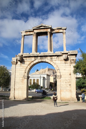 Puerta de Adriano