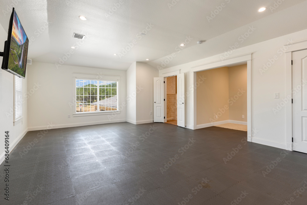 an empty room in a house an empty room in a house