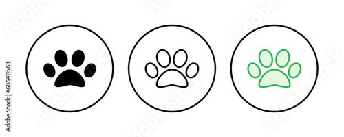 Paw icon set. paw print icon vector. dog or cat paw