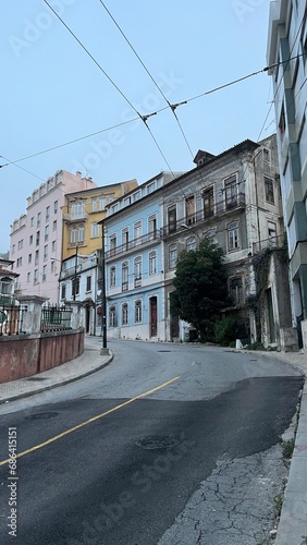 Fototapeta Naklejka Na Ścianę i Meble -  Acesso zona velha Coimbra
