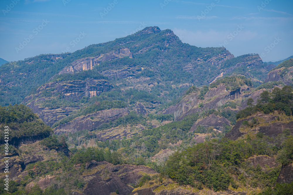 Fototapeta premium A landscape picture of the mountains and hills of Wuyishan in Fujian, China
