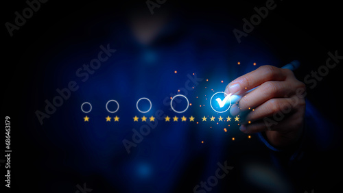 Принти на полотні Customer give rating to service on application