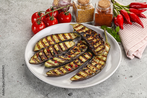 Grilled tasty ripe eggplant slice