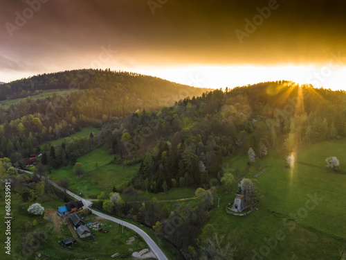 Fototapeta Naklejka Na Ścianę i Meble -  Nad Dubnem o wschodzie słońca. Piękny krajobraz.