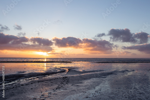 Nordseestrand im Abendlicht 