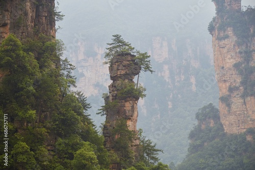 Cuadro en lienzo The Tianzi Mountain area of Zhangjiajie National Forest Park, Hunan, China