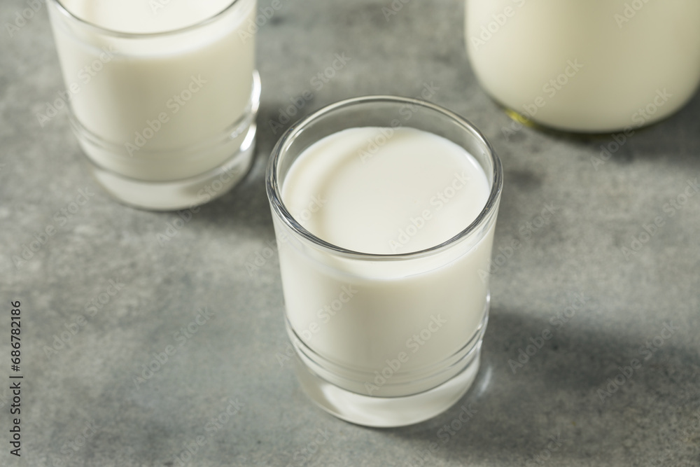 Organic Grass Fed Whole Cow Milk Organic Grass Fed Whole Cow Milk
