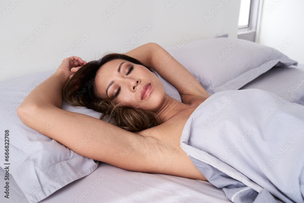 Portrait of woman sleeping in bed without pyjama Portrait of woman sleeping in bed without pyjama